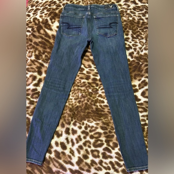 Women's American Eagle Outfitters Blue Jeans - Picture 2 of 8